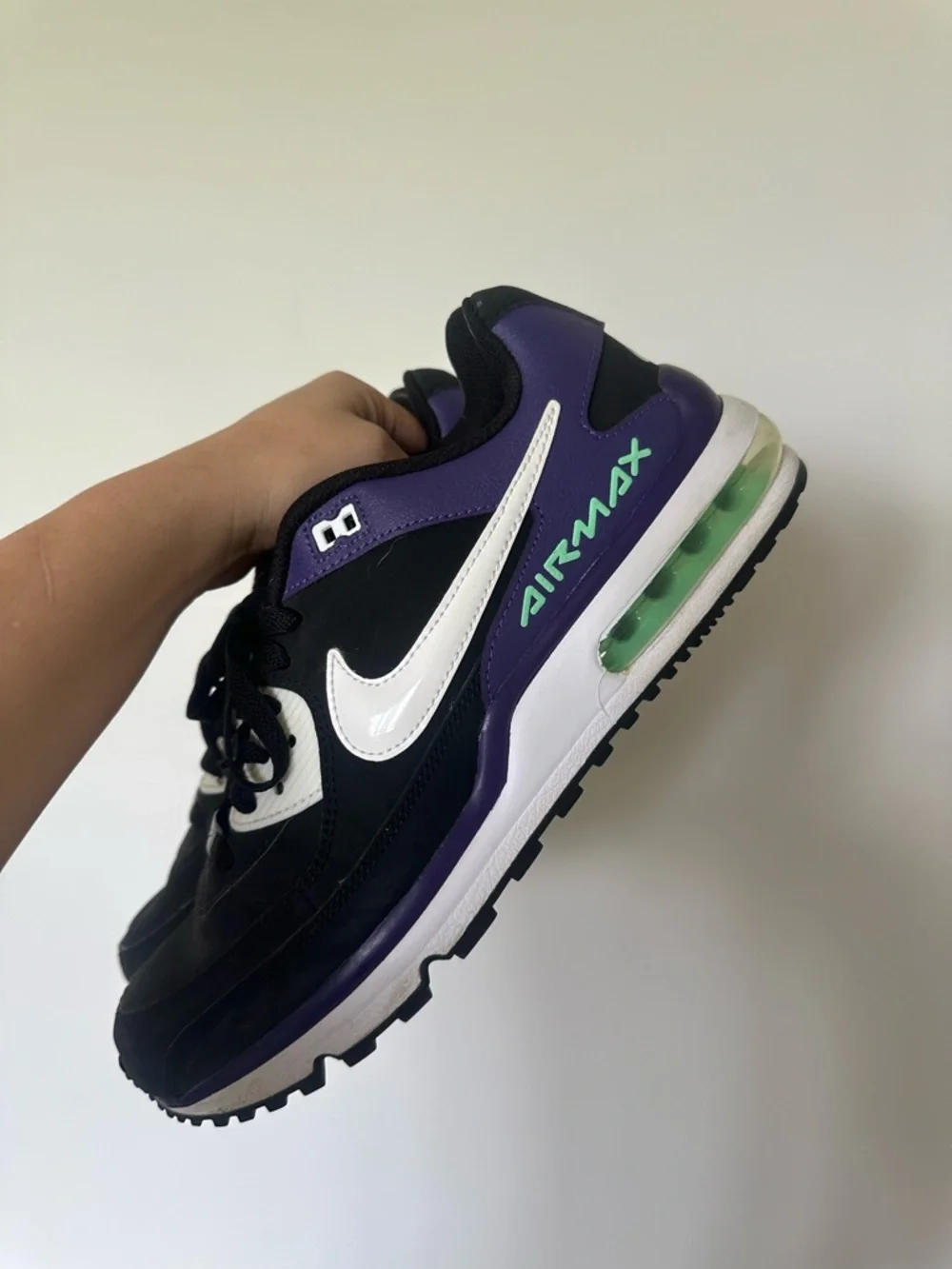 Nike Air Max Black Purple Green Sneakers Size 11 GUC